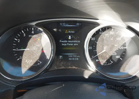 2014 Nissan Rogue Sv z USA, uszkodzony, nr VIN 5N1AT2MV2EC822765